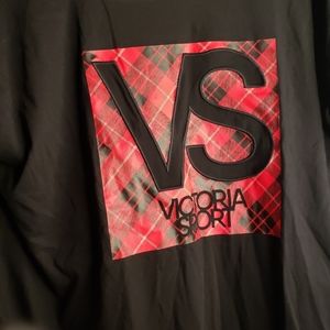 New- Victoria sports tee black&red x-large